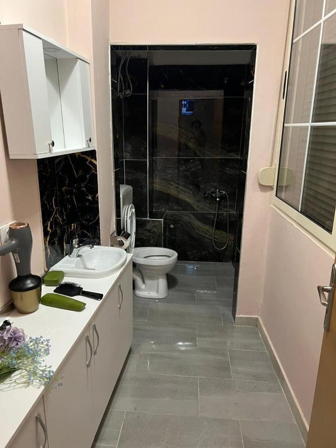 Two Bedroom Villa Тирана Экстерьер фото